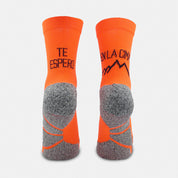 Calcetines Trail Running Naranja - Te espero en la cima