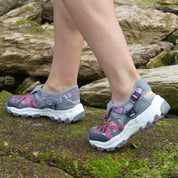Rosa Pradillo Trekkingsandalen